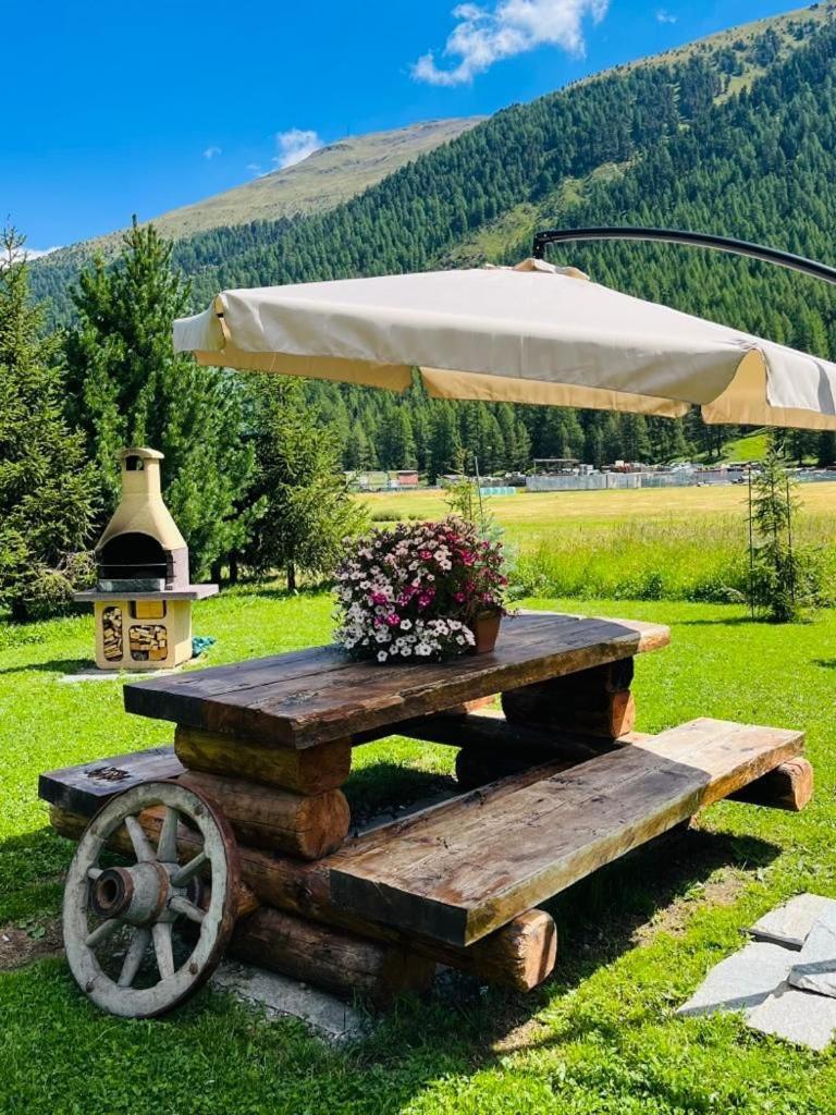 Chalet Sunshine Livigno Kültér fotó