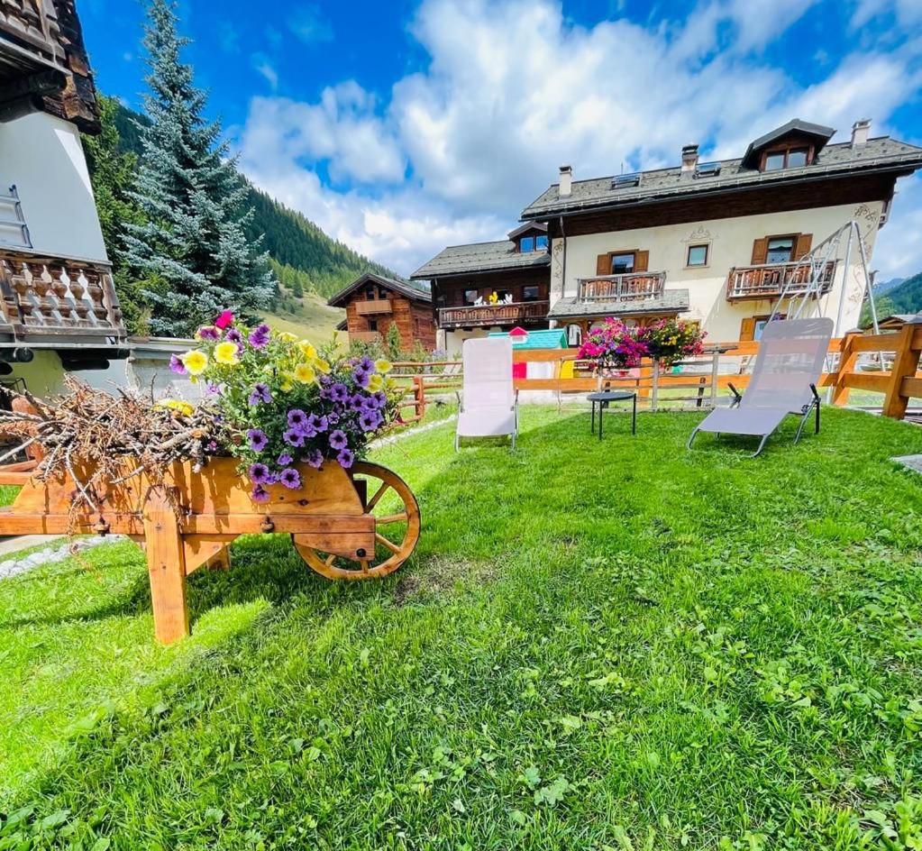 Chalet Sunshine Livigno Kültér fotó
