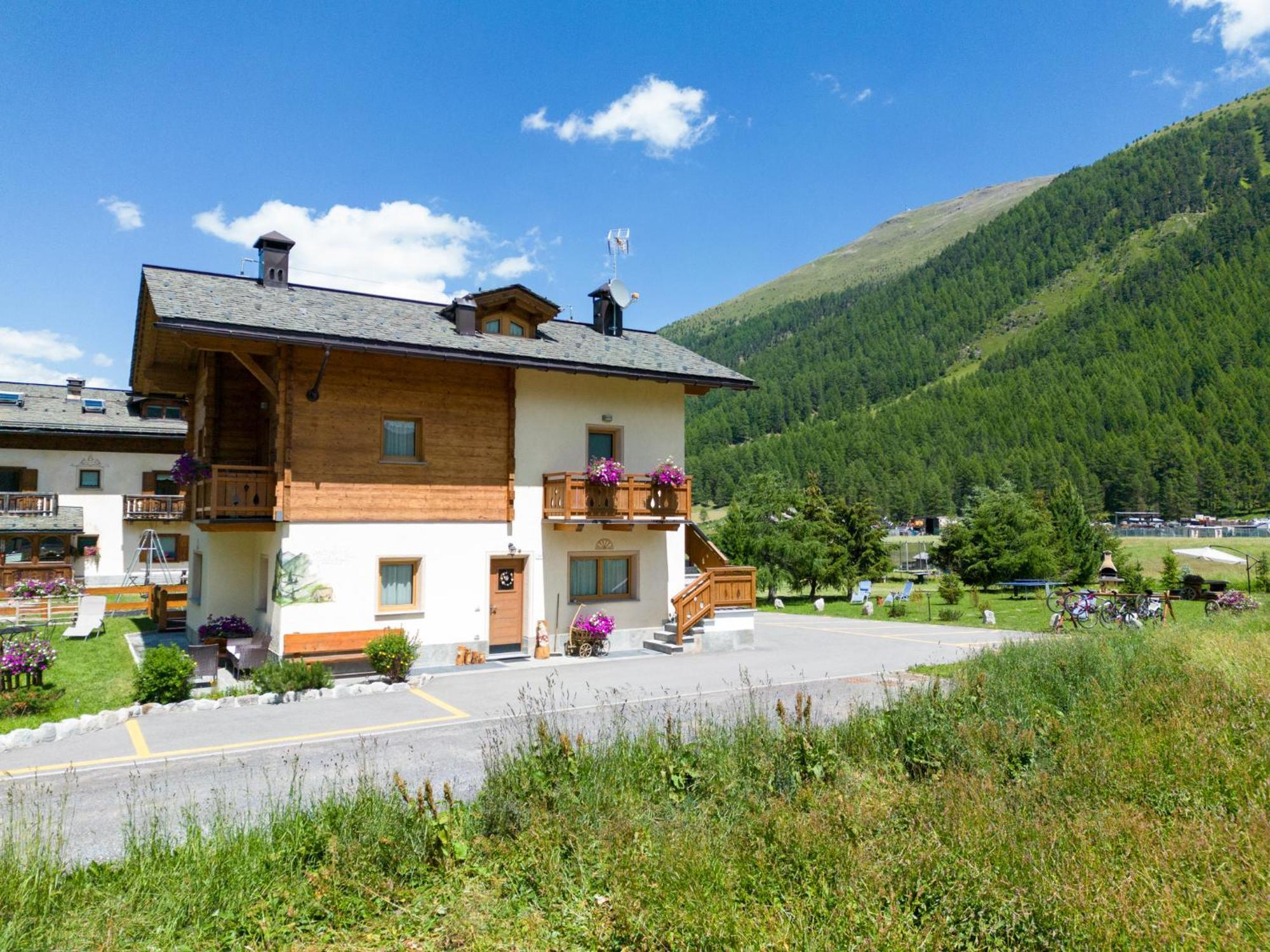 Chalet Sunshine Livigno Kültér fotó